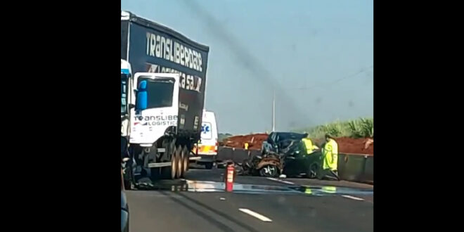 A125 – Colisão frontal na SP-333, em Tarumã, mata motorista de Fiat Strada